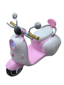 Moto Eléctrica Infantil Vespa Rosa Con Luz y Sonido.